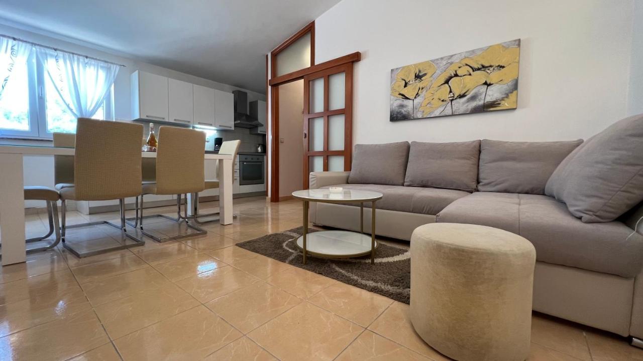 Apartamento House Roca Vodice Exterior foto