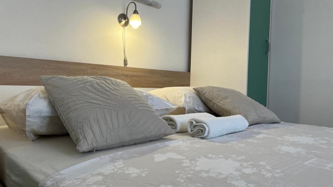 Apartamento House Roca Vodice Exterior foto