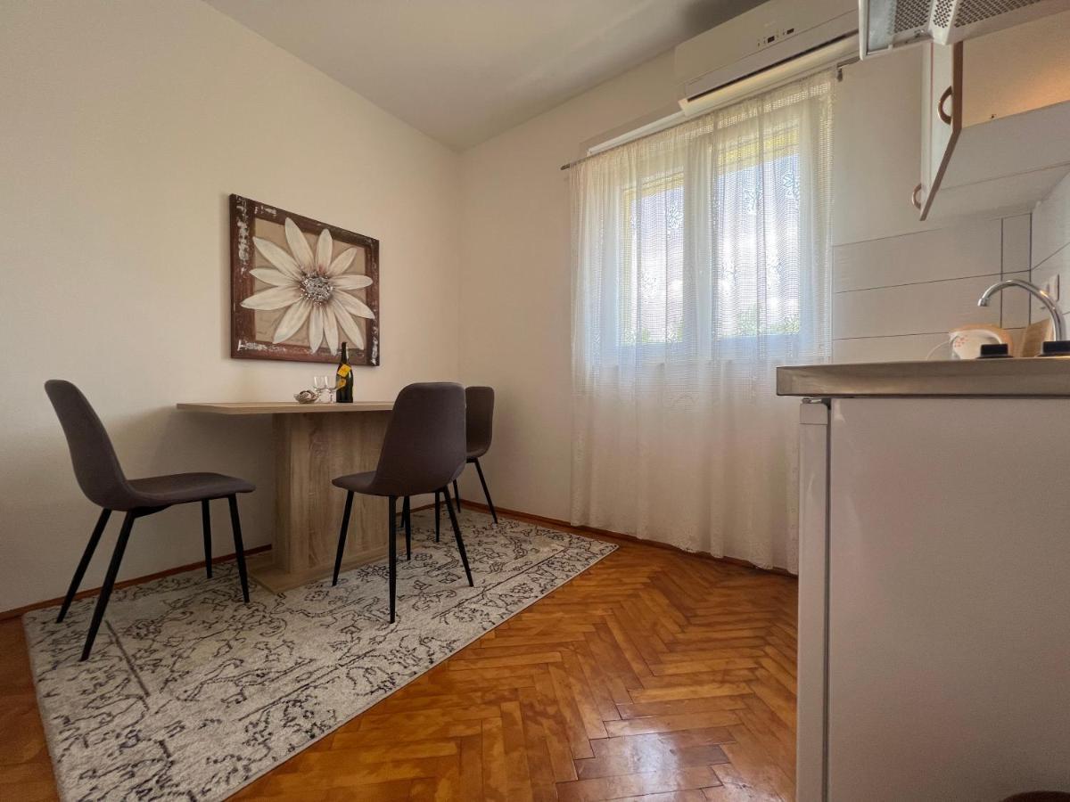 Apartamento House Roca Vodice Exterior foto
